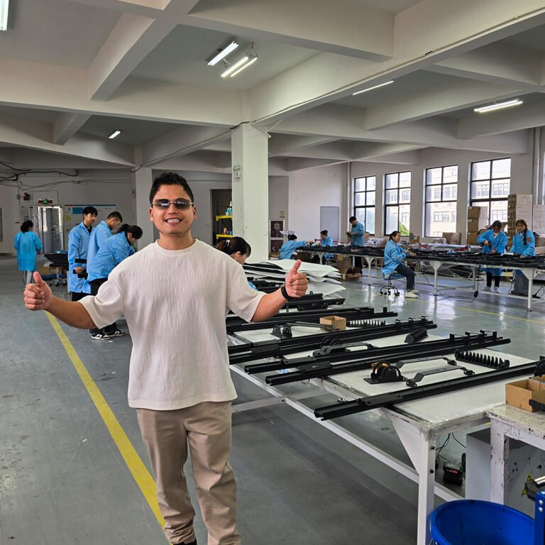 About fabrica de lamparas china