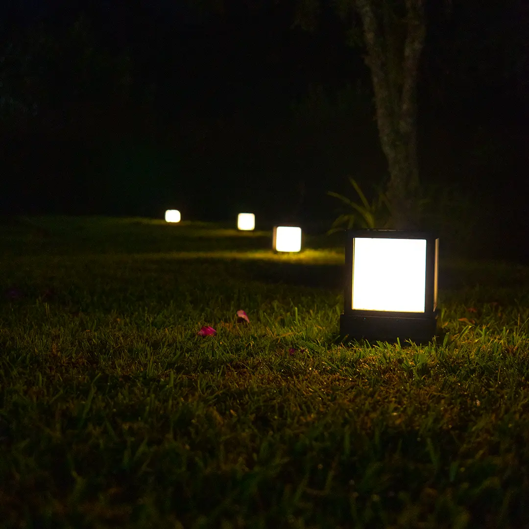 cubo de piso solar para jardin