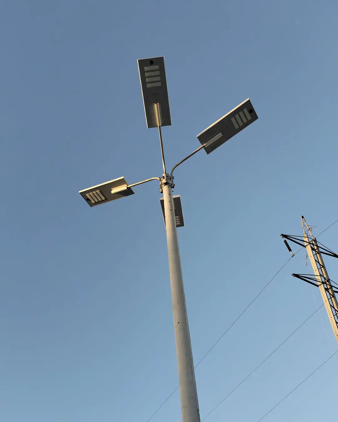 lámpara solar 10000 lúmenes